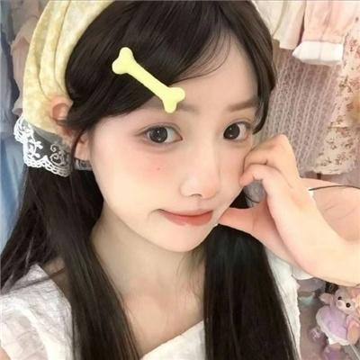 一蕉得志美兰黛海报